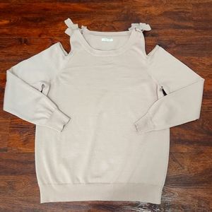 MAURICES Off Shoulder Swearer